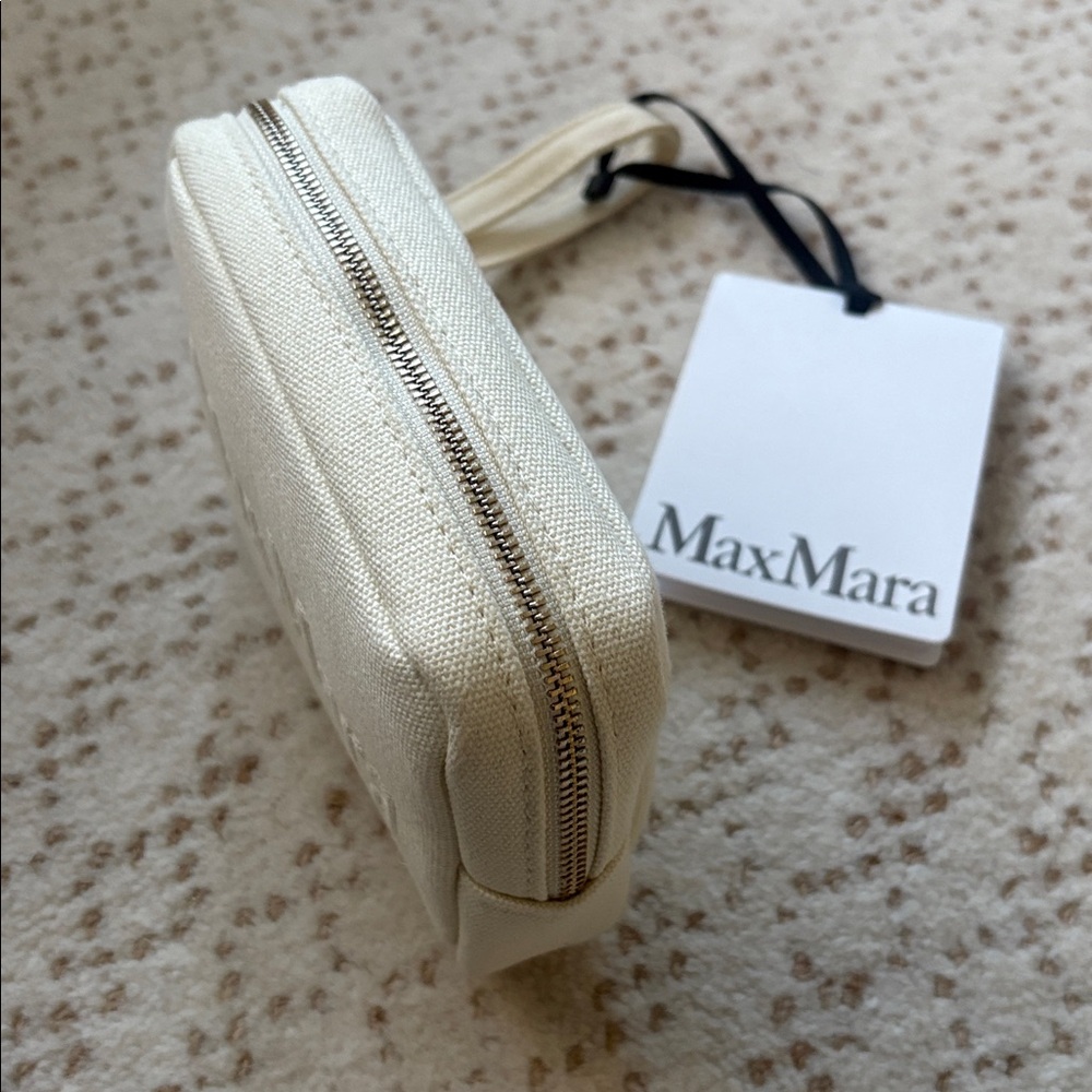 NWT Max Mara Leccio MM Beauty Case Cream Canvas Wristlet Clutch - Picture 4 of 11